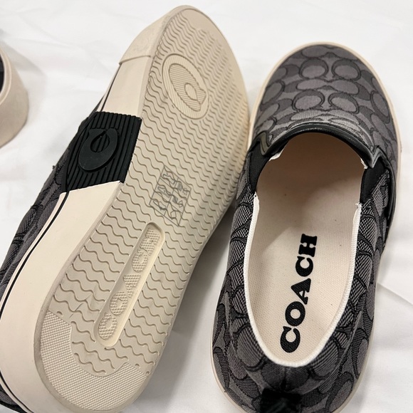 NWOB $195 Coach Black & Grey Skate Slip On Sneaker In Signature Jacquard - Picture 7 of 10